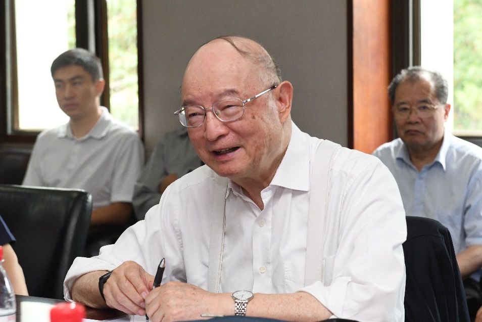 2025新澳门开门原料免费