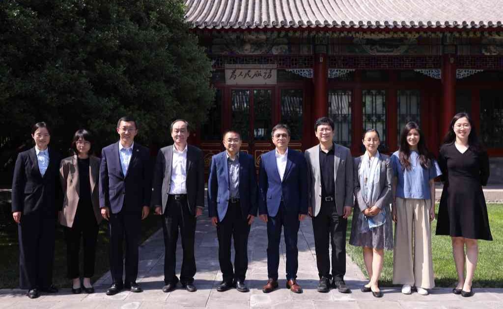 2025新澳门开门原料免费