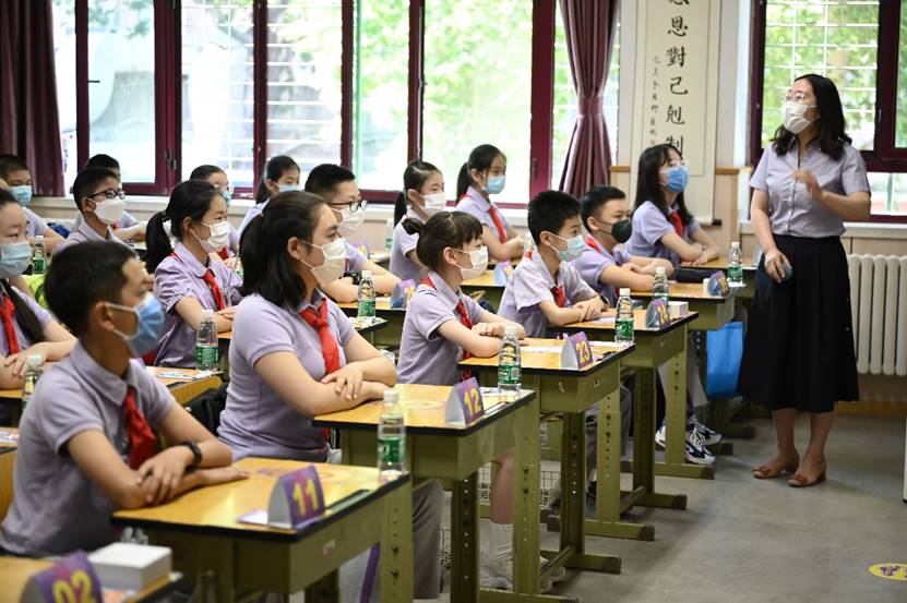 2025新澳门开门原料免费