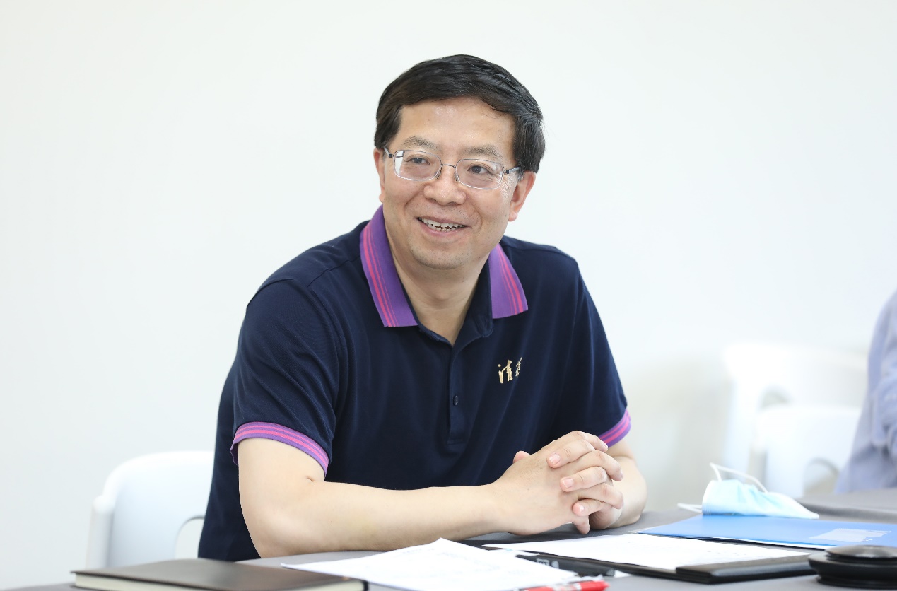 2025新澳门开门原料免费