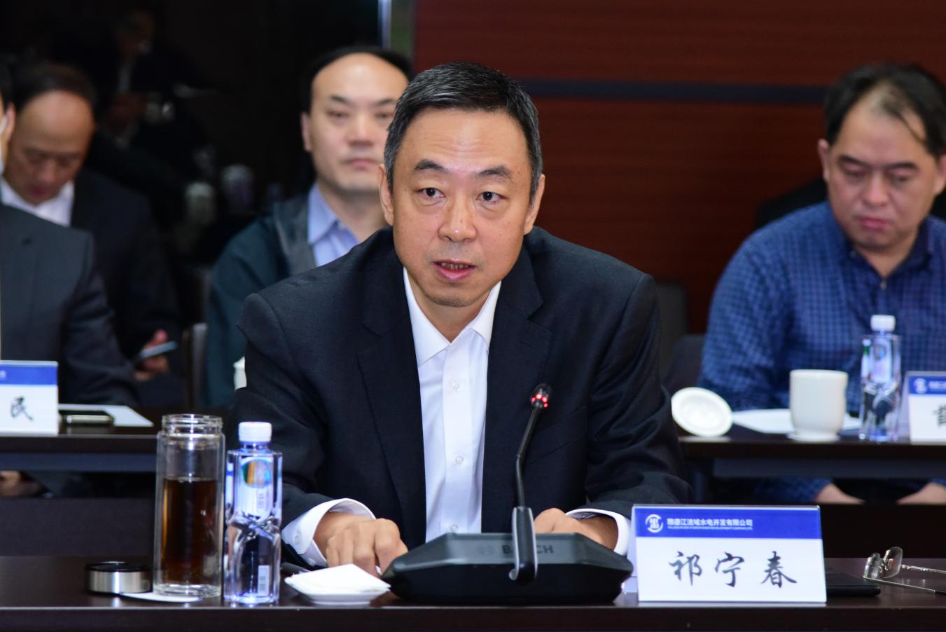 2025新澳门开门原料免费