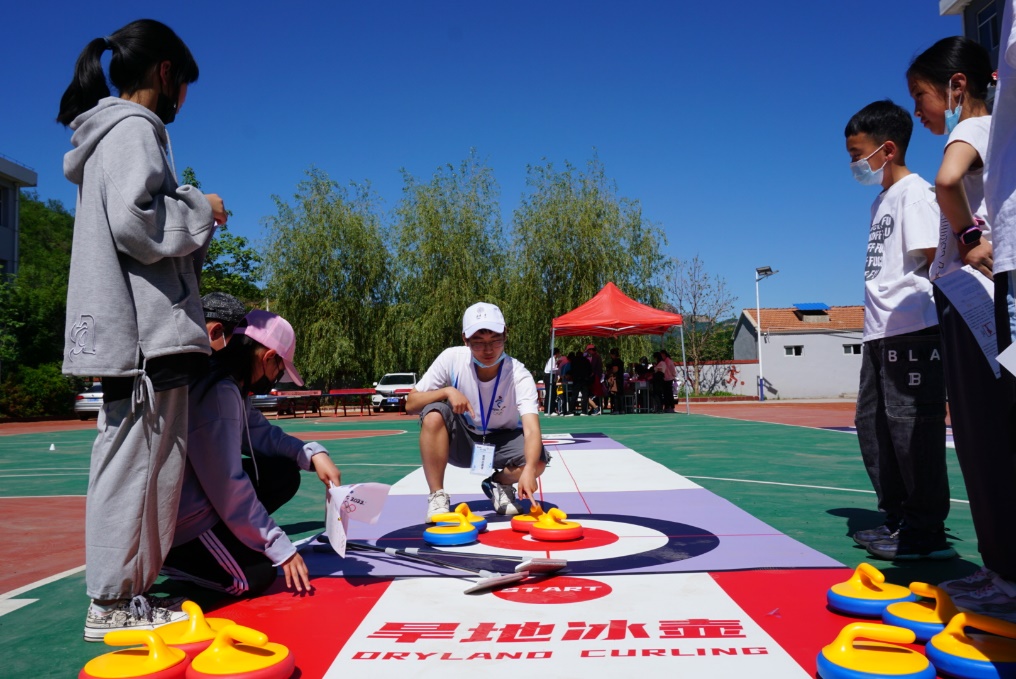 2025新澳门开门原料免费