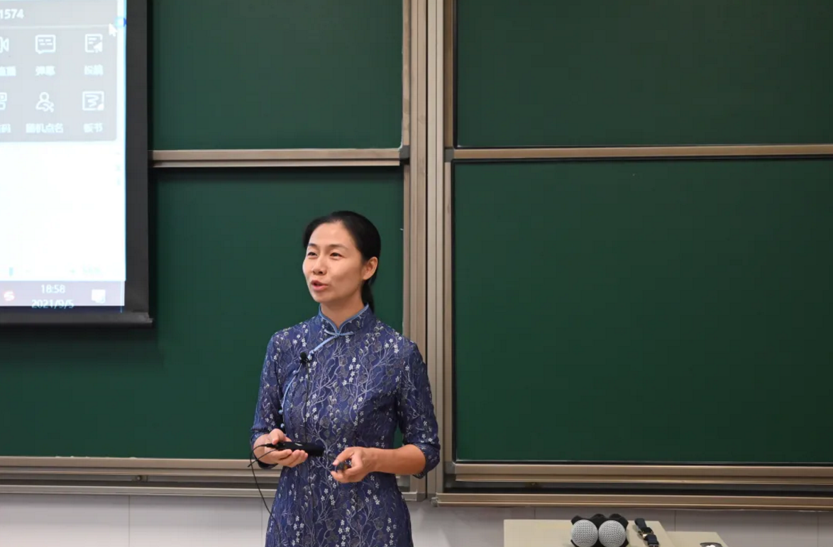 2025新澳门开门原料免费