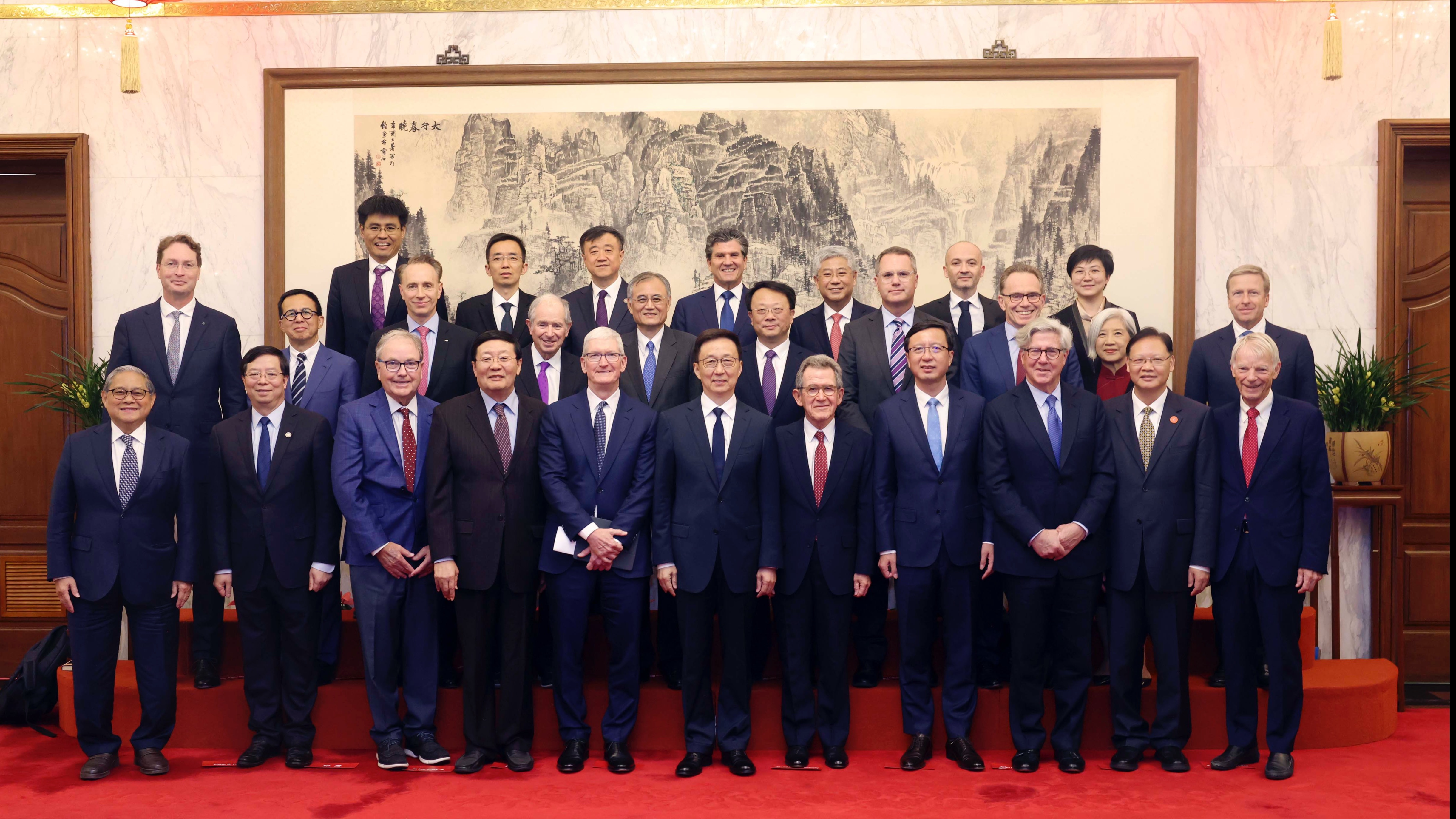 2025新澳门开门原料免费