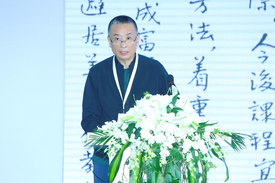 2025新澳门开门原料免费