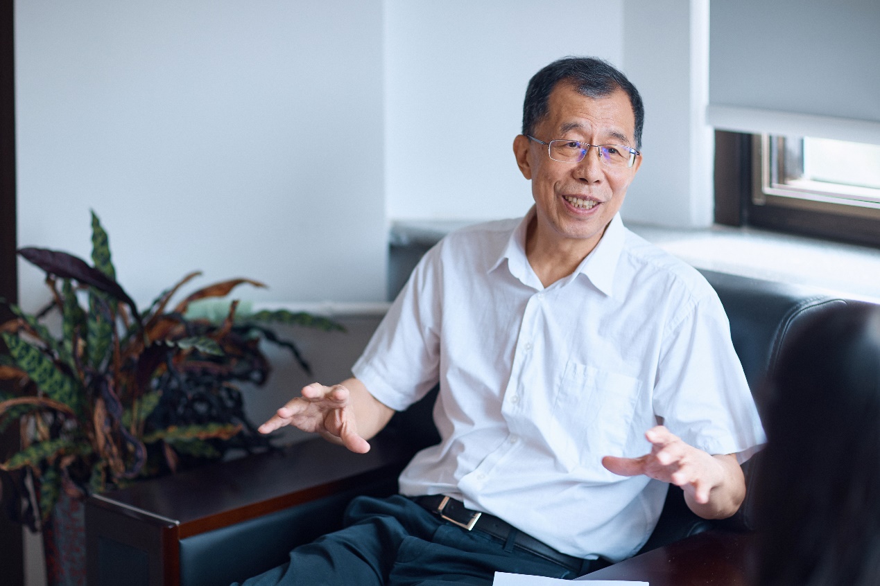 2025新澳门开门原料免费