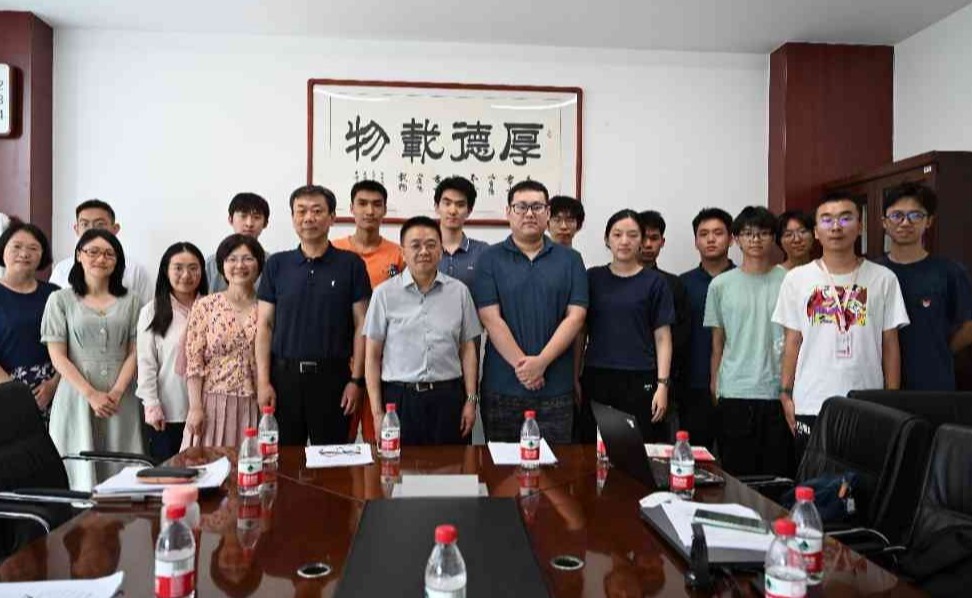 2025新澳门开门原料免费