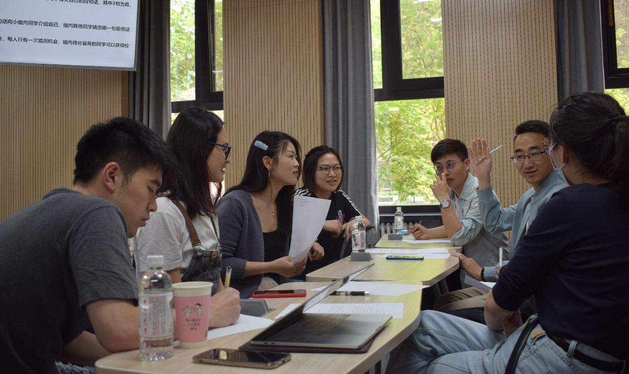 2025新澳门开门原料免费