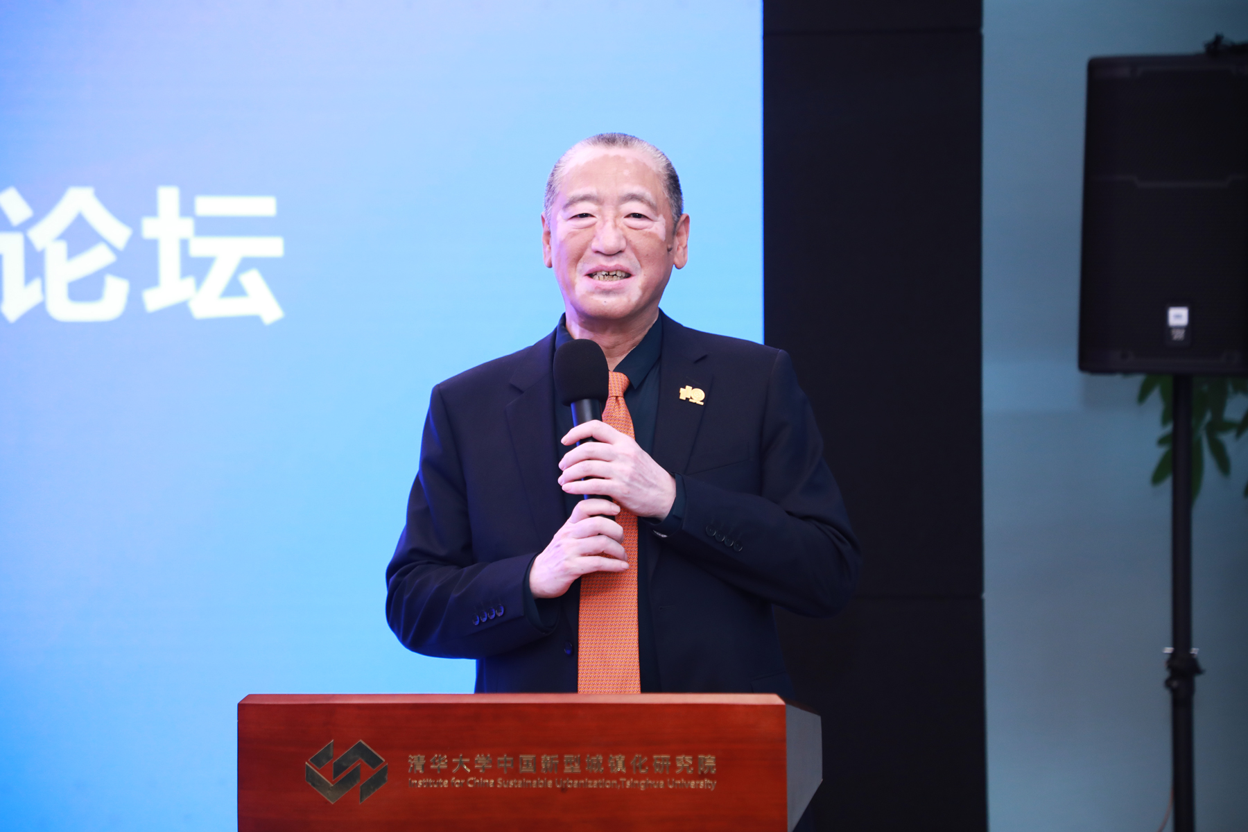 2025新澳门开门原料免费