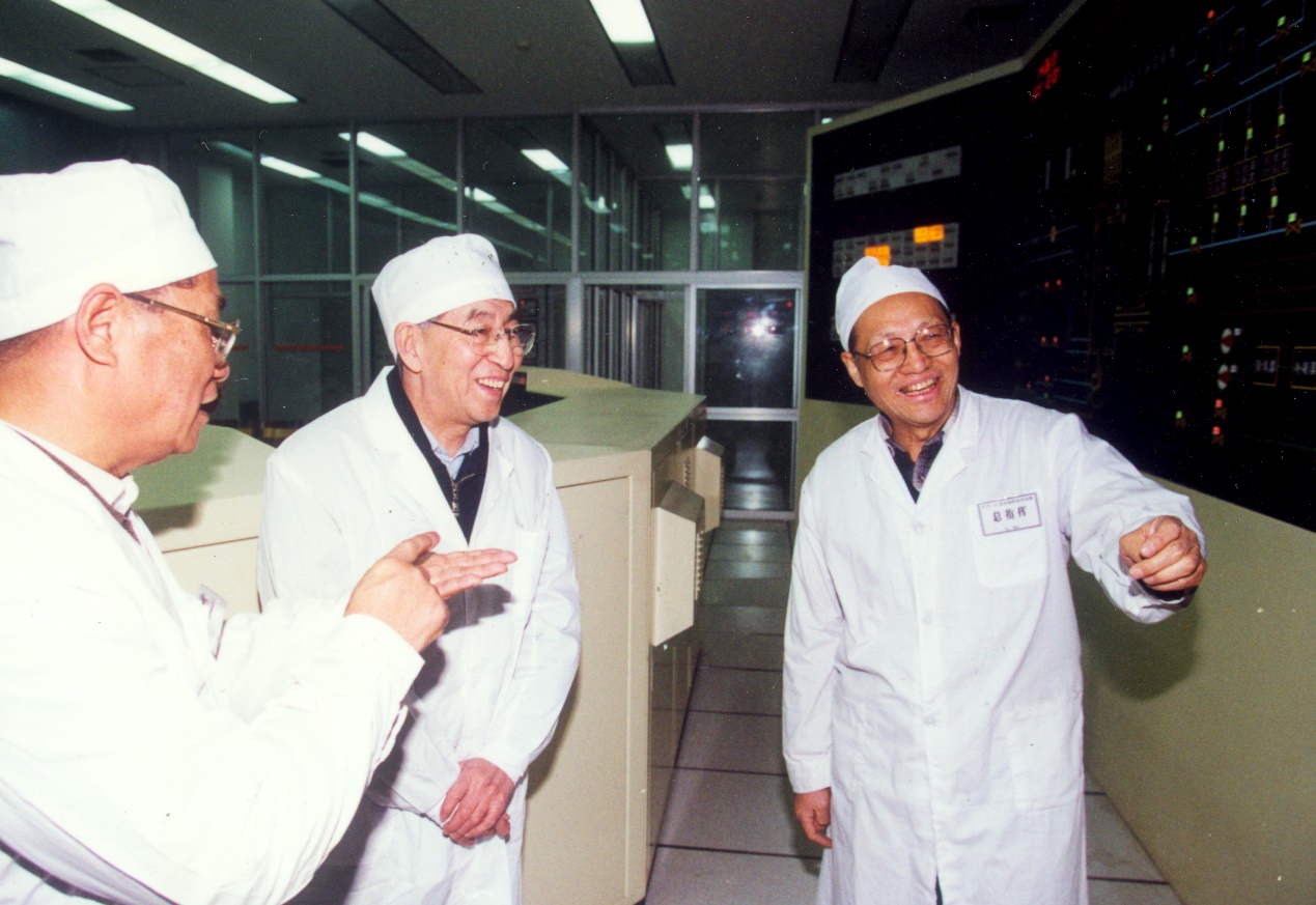 2025新澳门开门原料免费