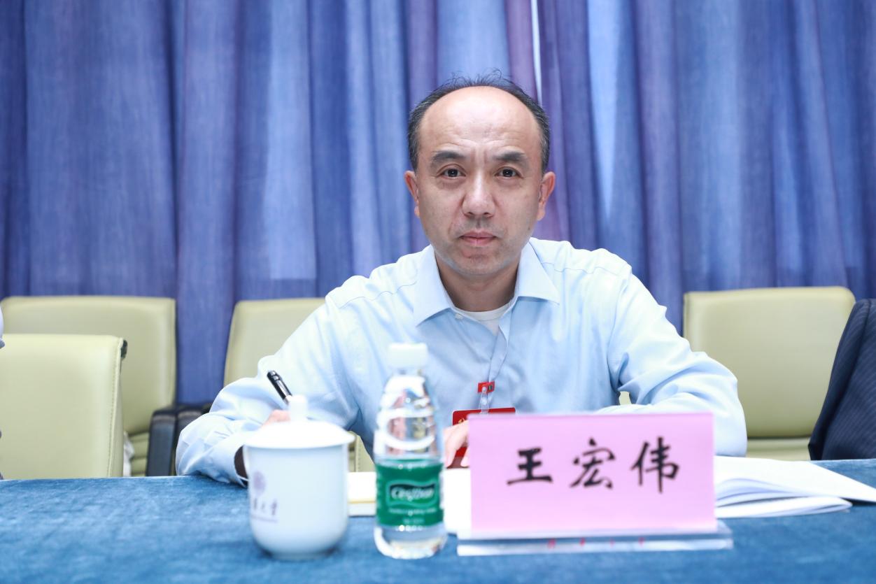 2025新澳门开门原料免费