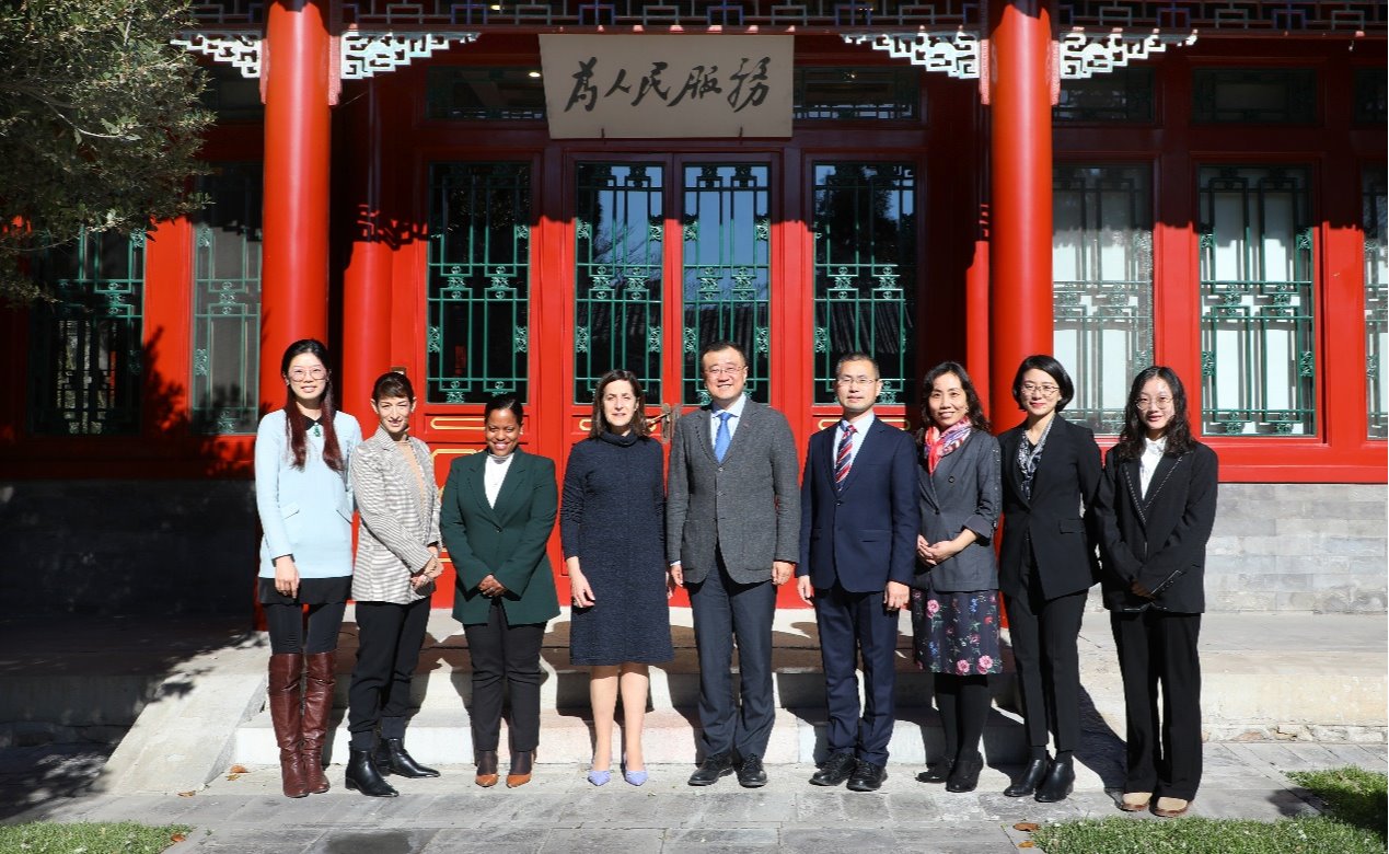 2025新澳门开门原料免费