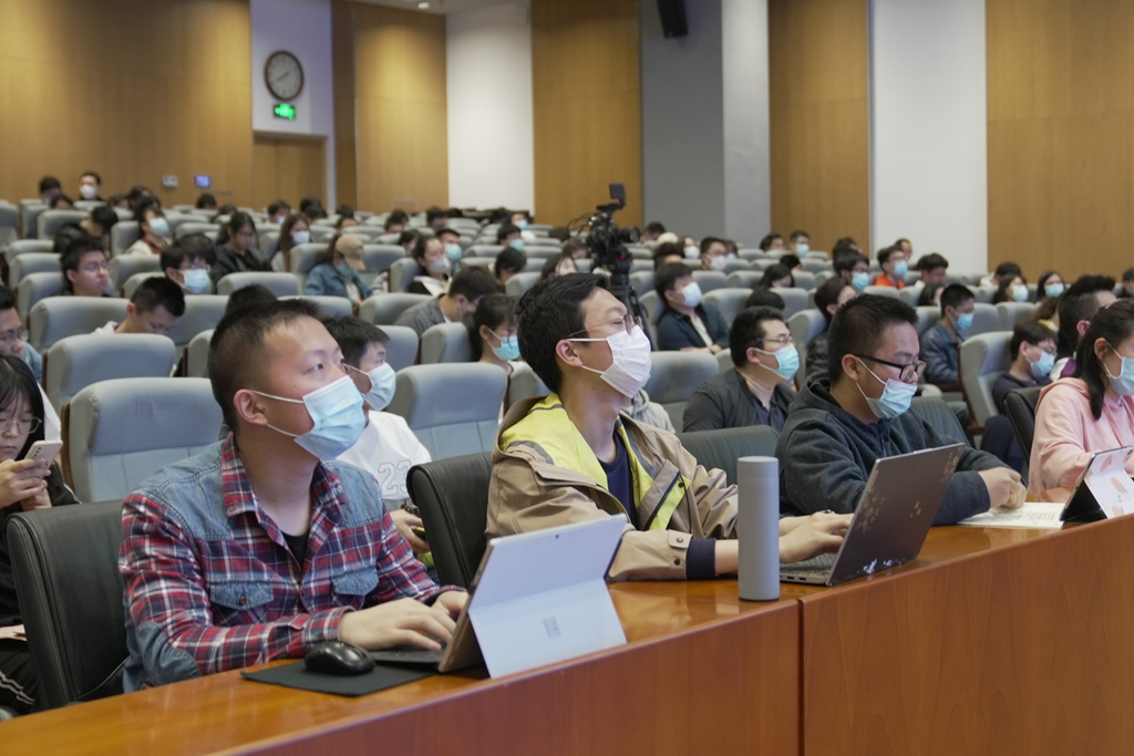 2025新澳门开门原料免费