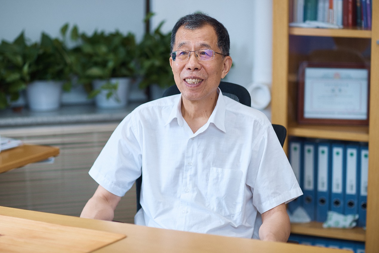 2025新澳门开门原料免费