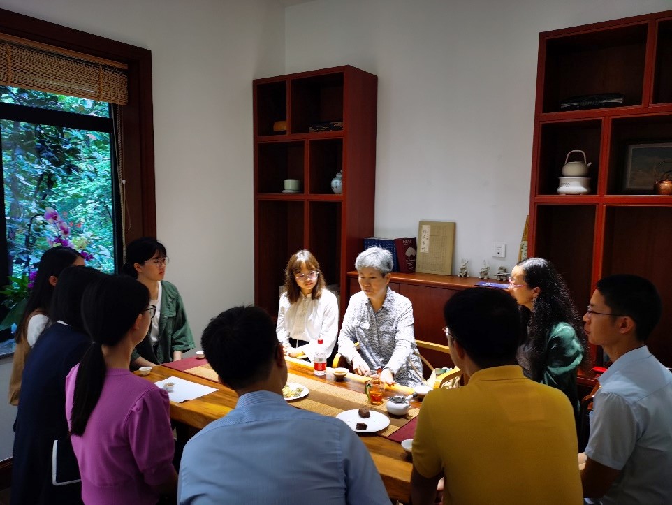 2025新澳门开门原料免费