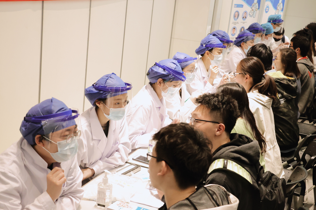 2025新澳门开门原料免费