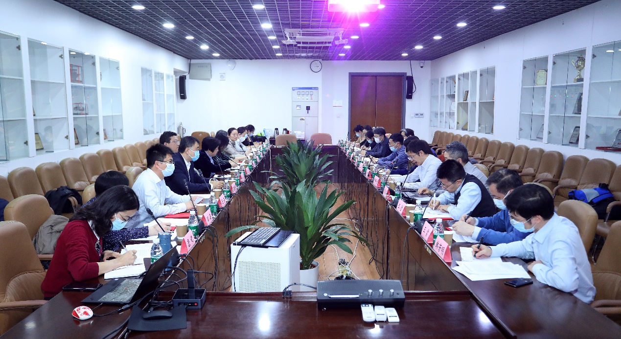 2025新澳门开门原料免费