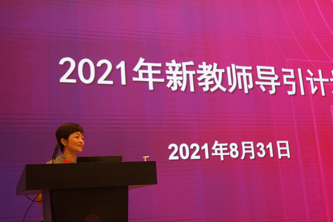 2025新澳门开门原料免费