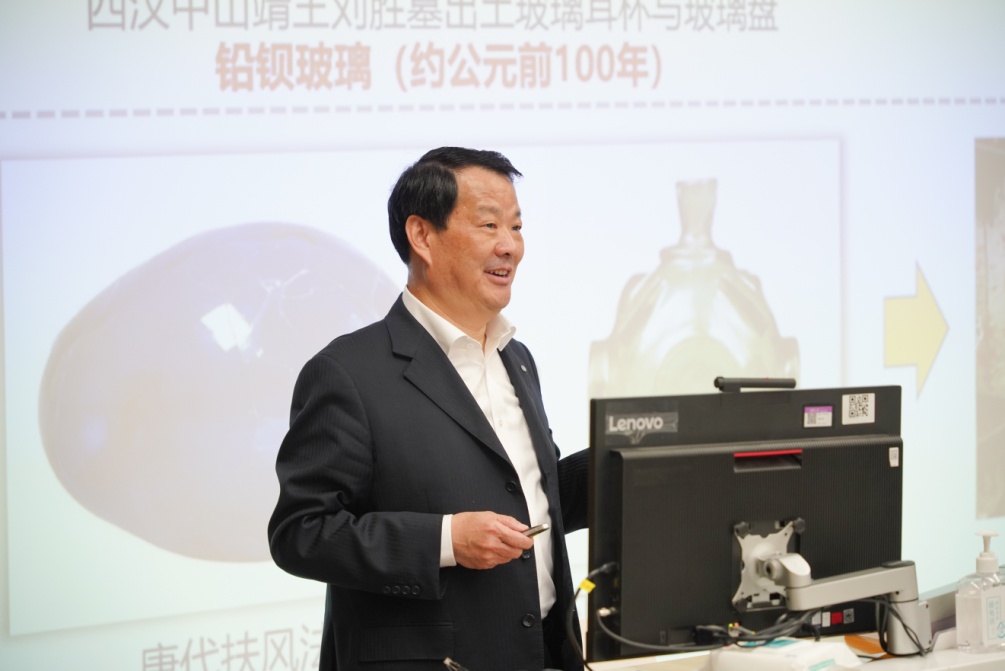 2025新澳门开门原料免费