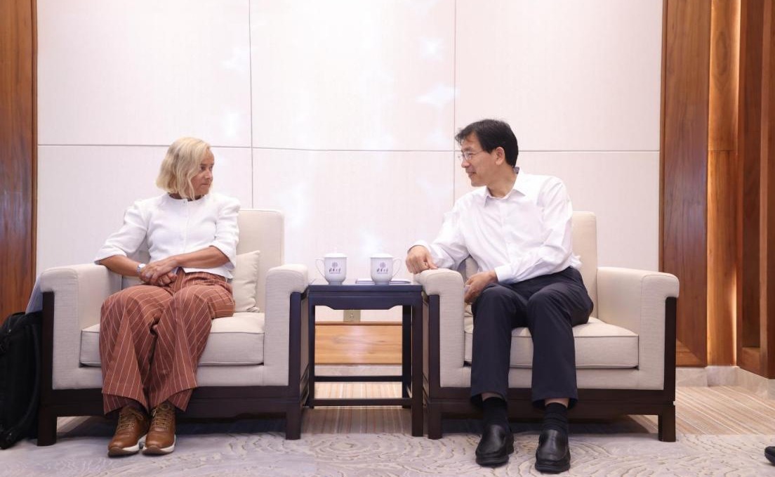 2025新澳门开门原料免费