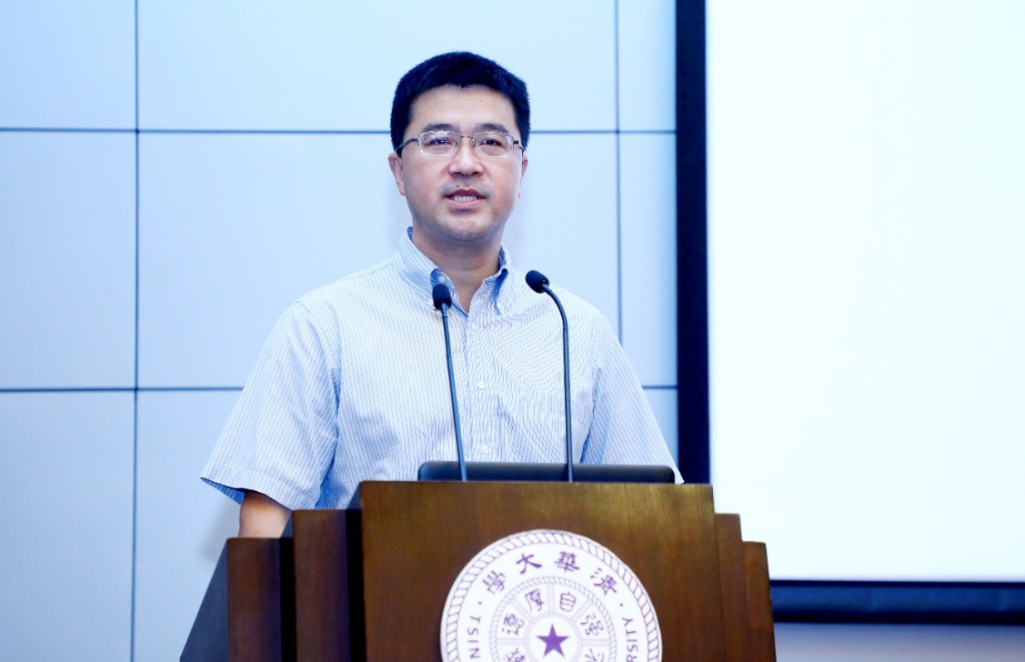 2025新澳门开门原料免费