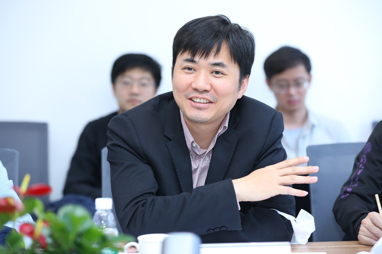 2025新澳门开门原料免费