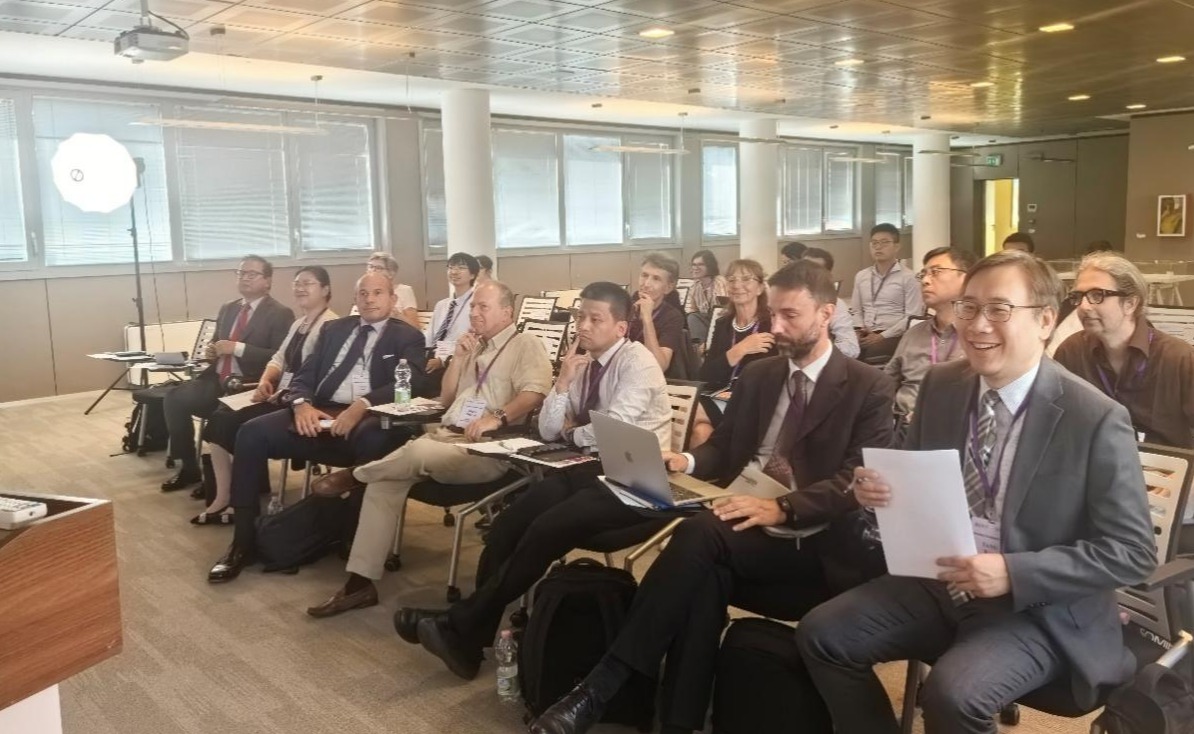 2025新澳门开门原料免费