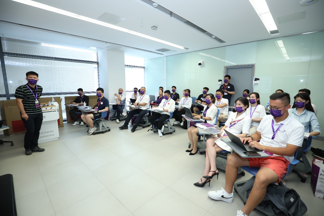 2025新澳门开门原料免费