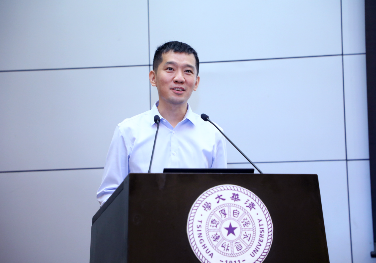 2025新澳门开门原料免费