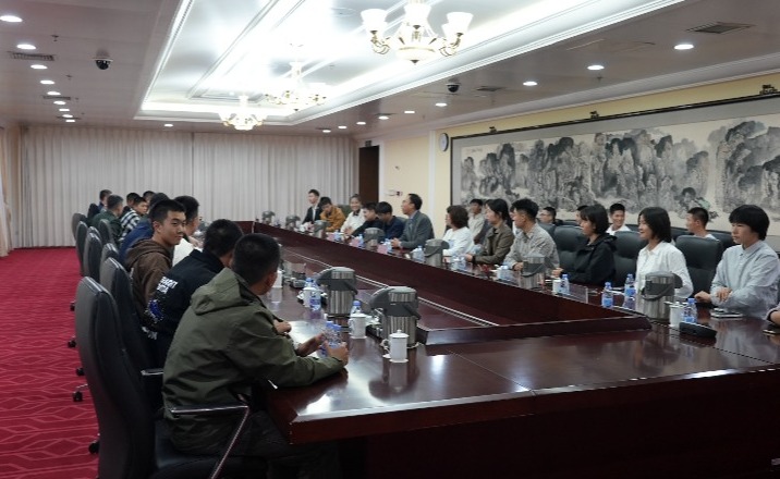 2025新澳门开门原料免费