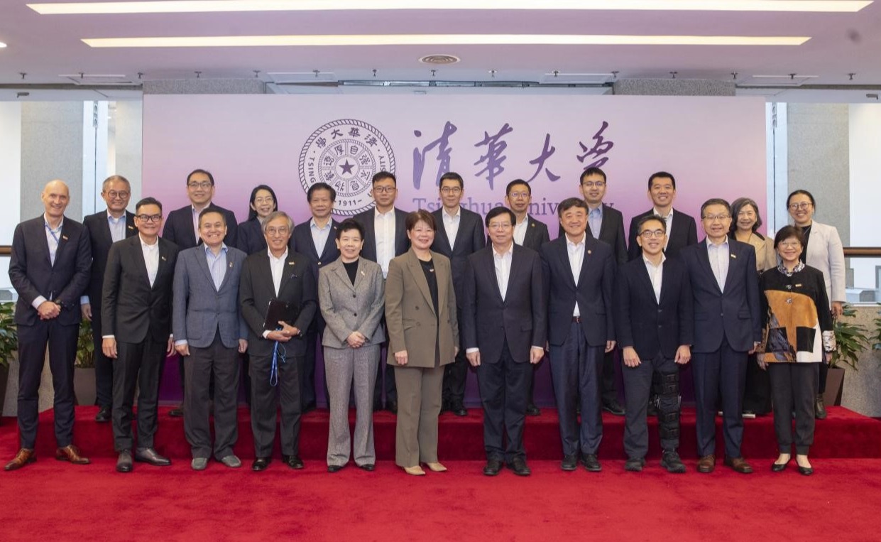 2025新澳门开门原料免费