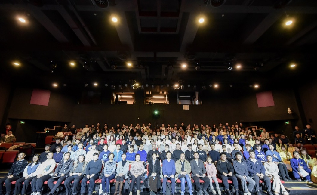 2025新澳门开门原料免费