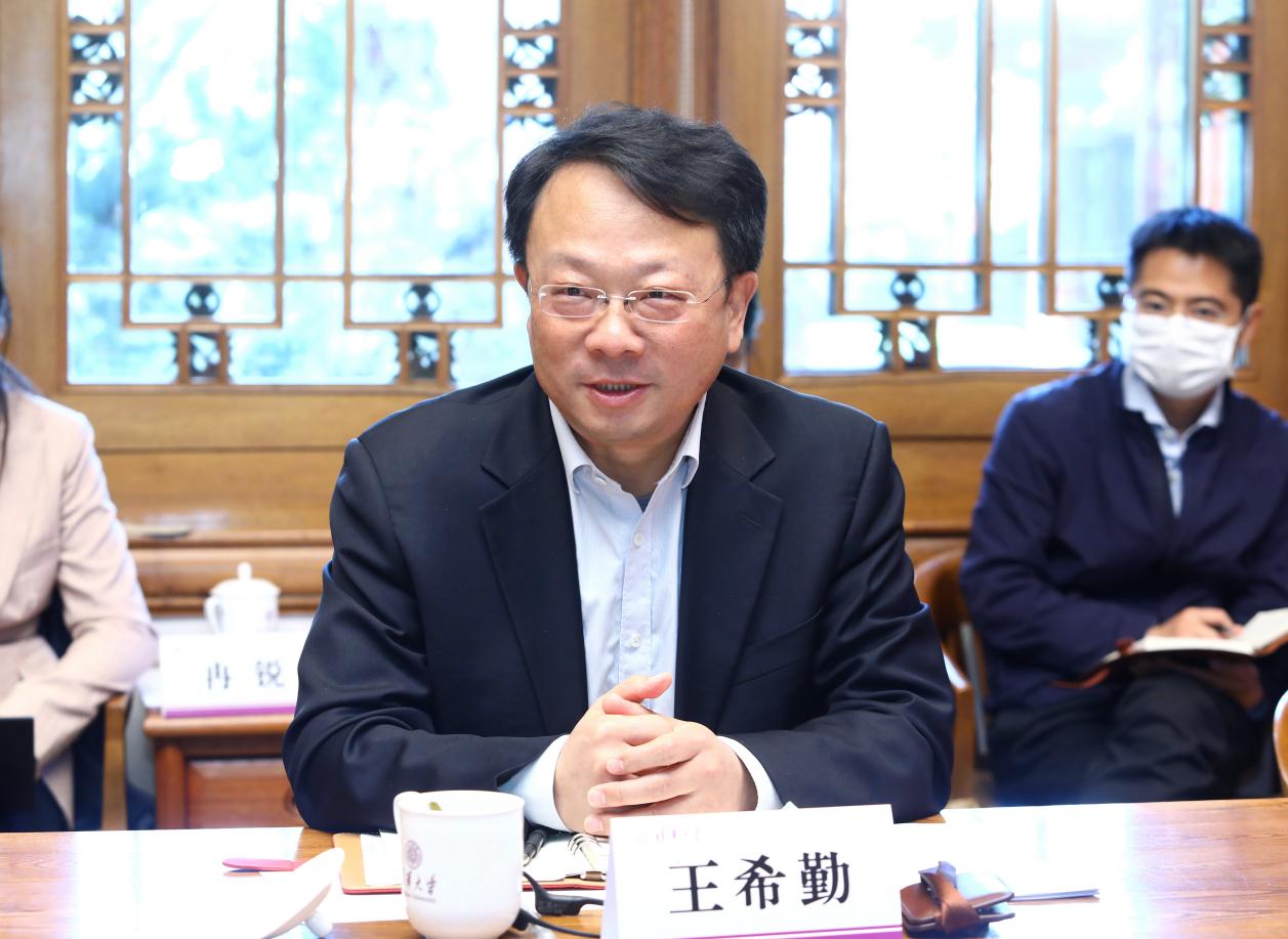 2025新澳门开门原料免费