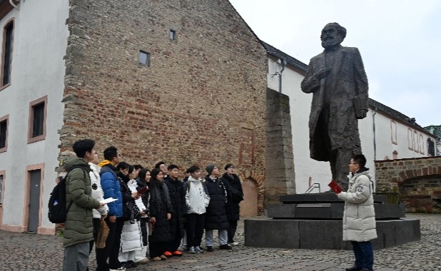 2025新澳门开门原料免费