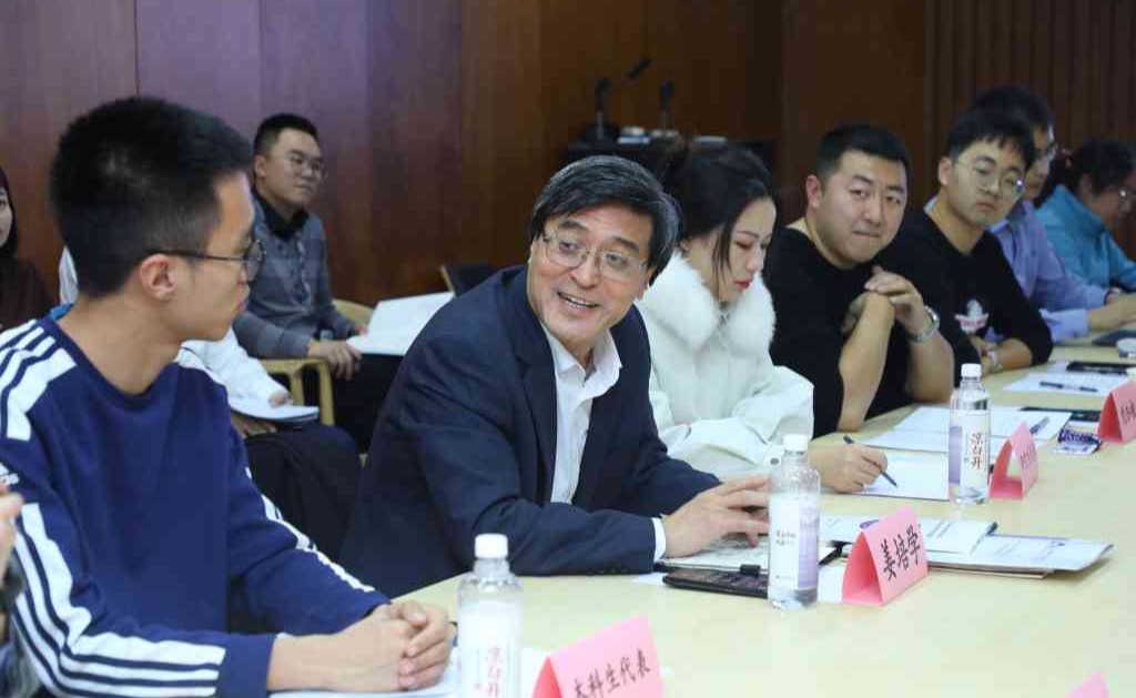2025新澳门开门原料免费