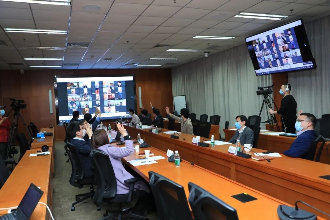 2025新澳门开门原料免费