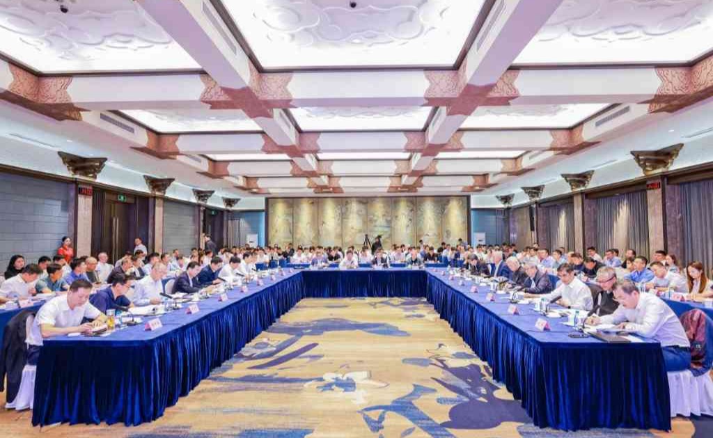 2025新澳门开门原料免费