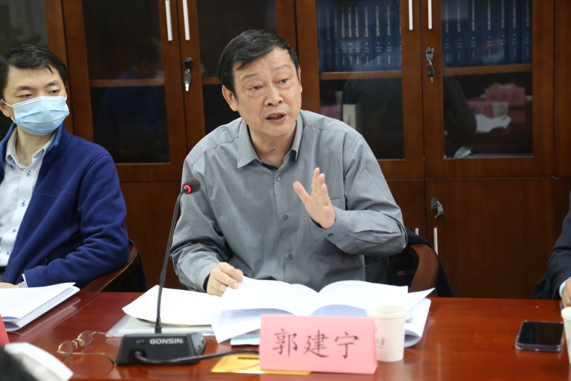 2025新澳门开门原料免费