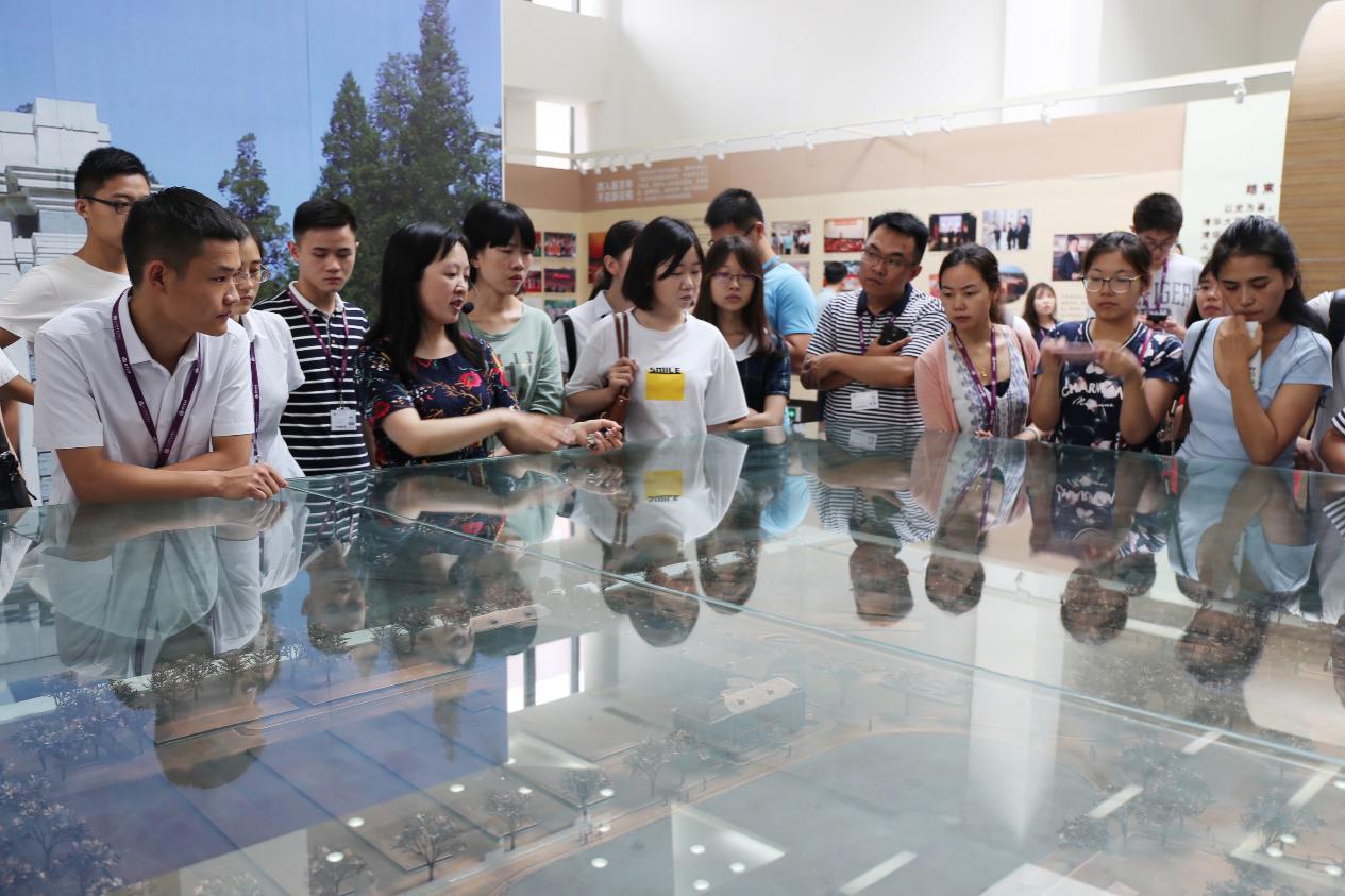 2025新澳门开门原料免费