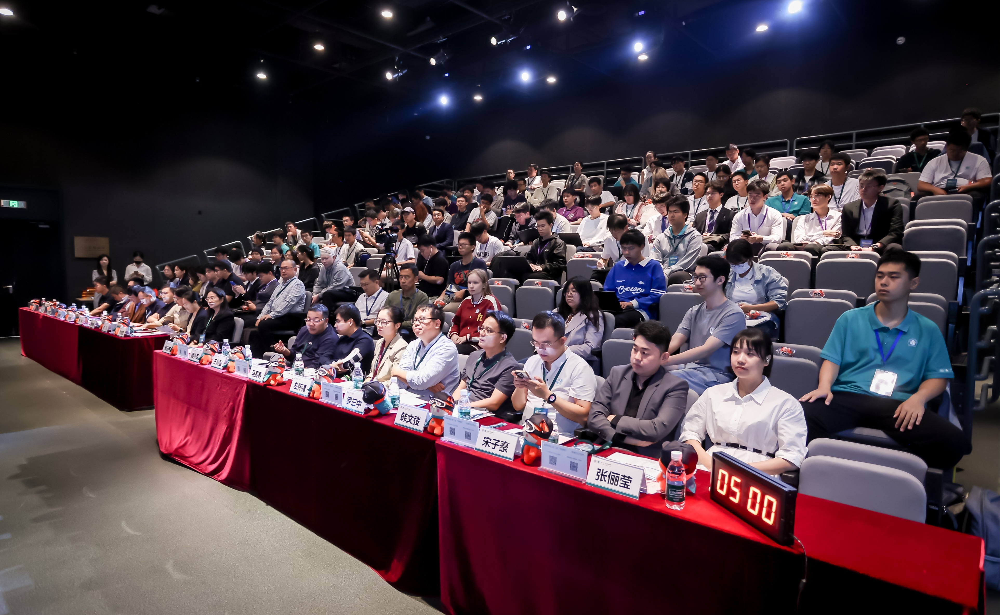 2025新澳门开门原料免费