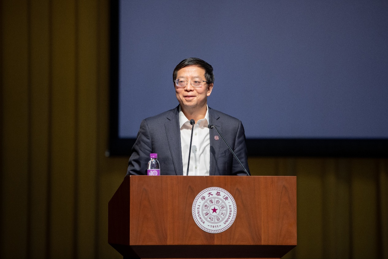 2025新澳门开门原料免费
