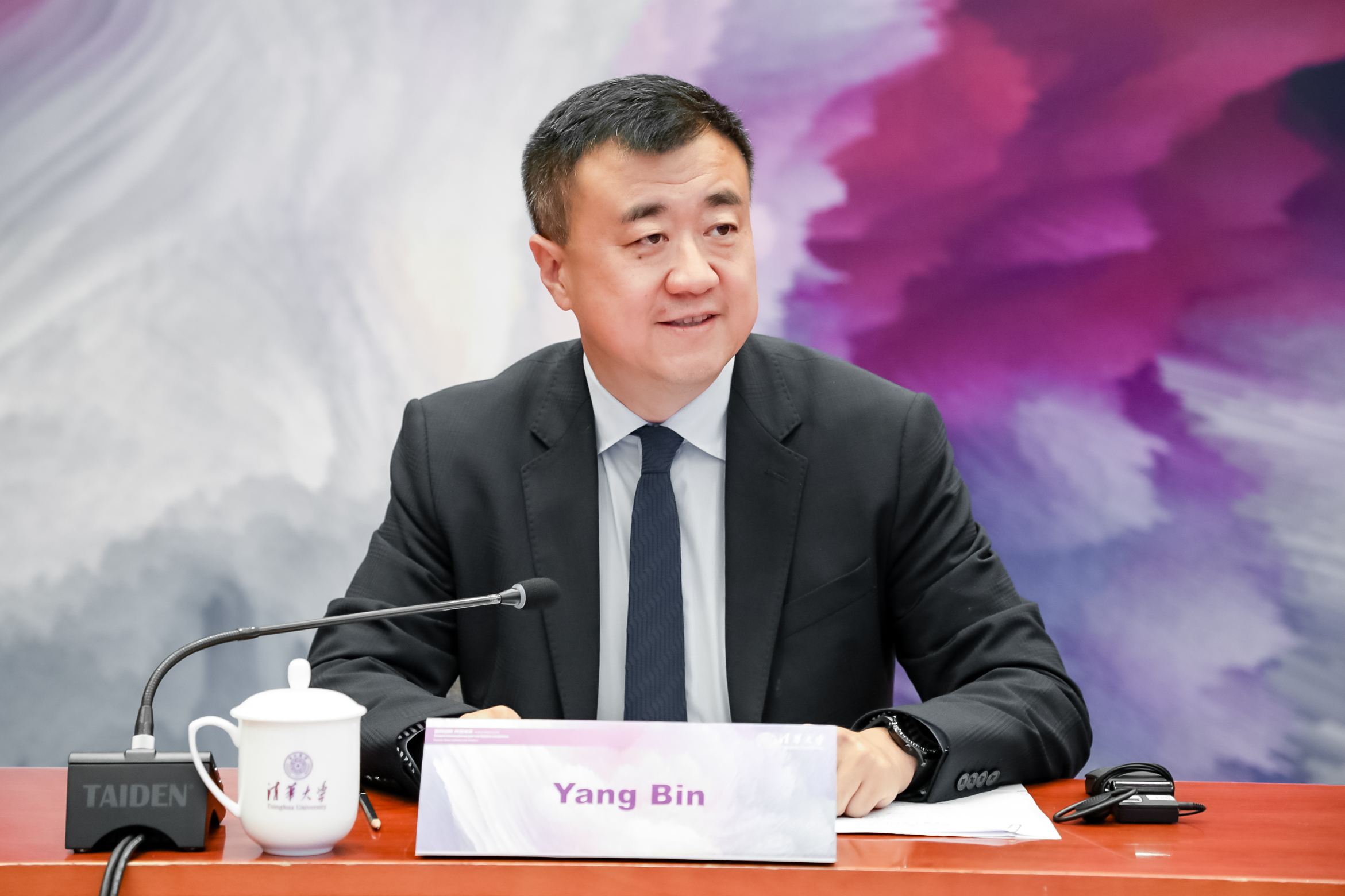 2025新澳门开门原料免费