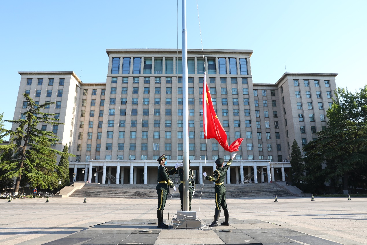 2025新澳门开门原料免费