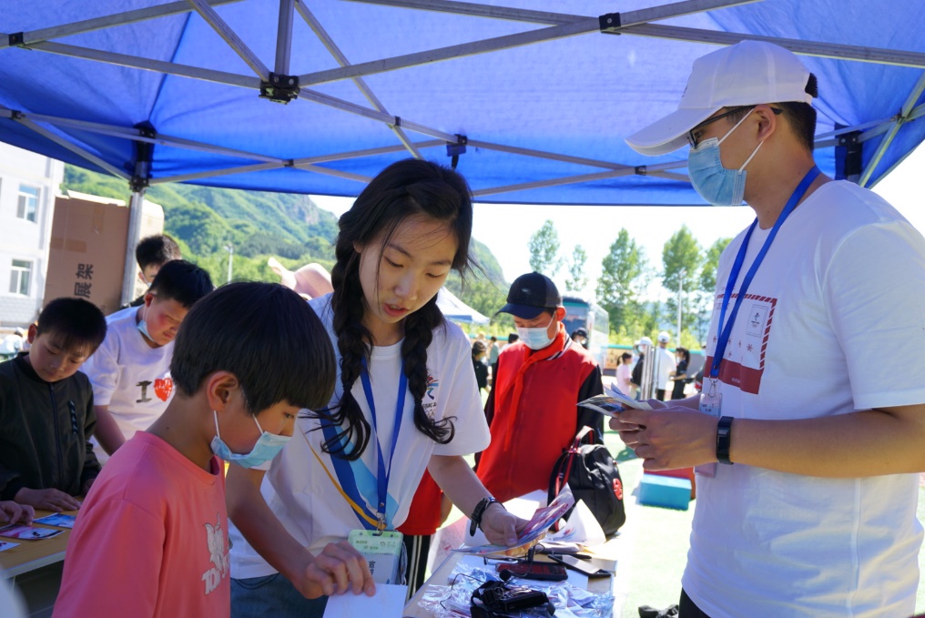 2025新澳门开门原料免费