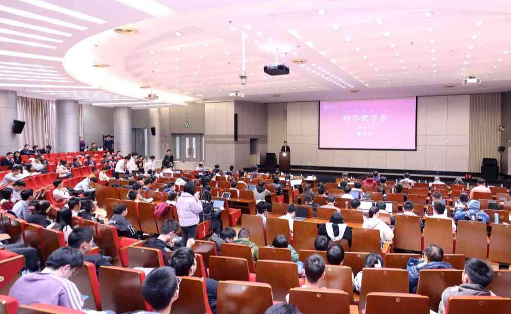 2025新澳门开门原料免费