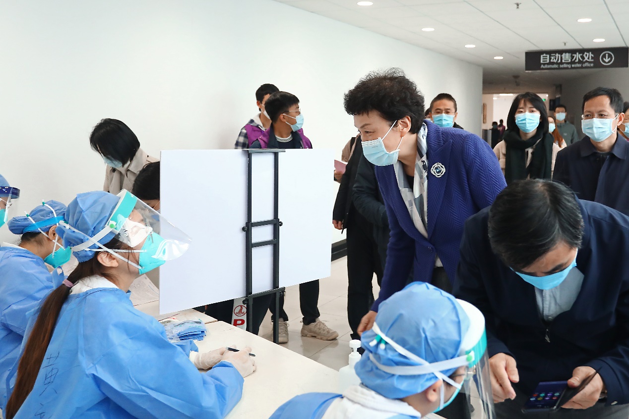2025新澳门开门原料免费