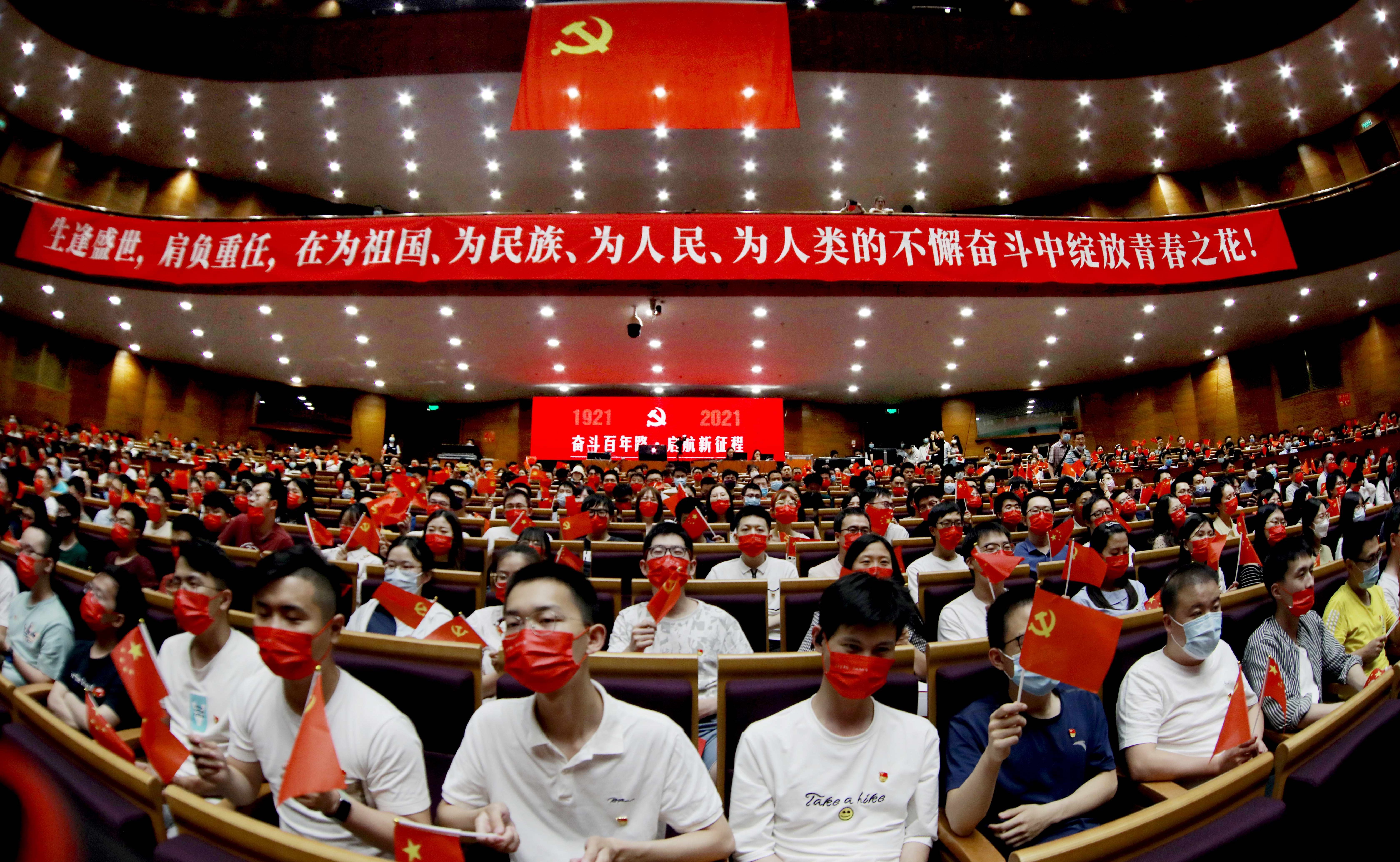 2025新澳门开门原料免费