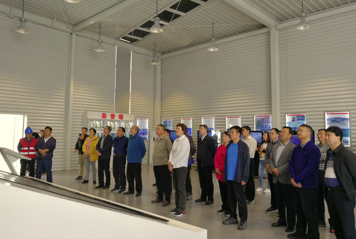 2025新澳门开门原料免费