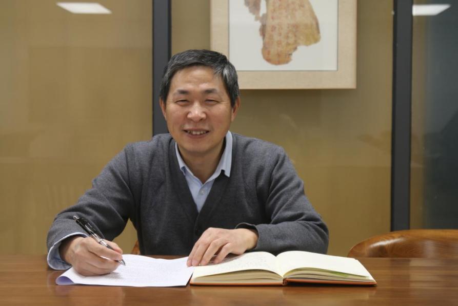 2025新澳门开门原料免费