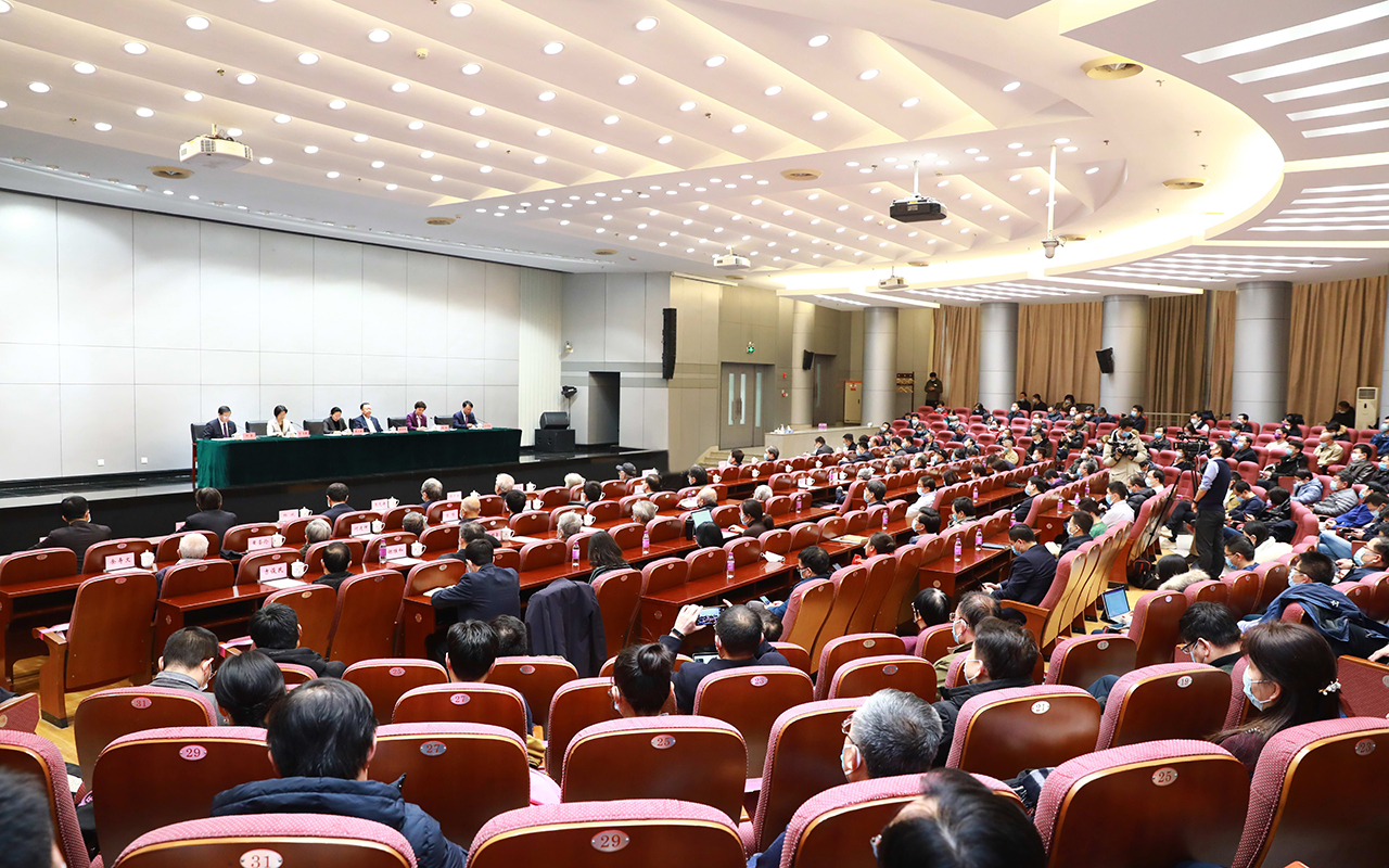 2025新澳门开门原料免费